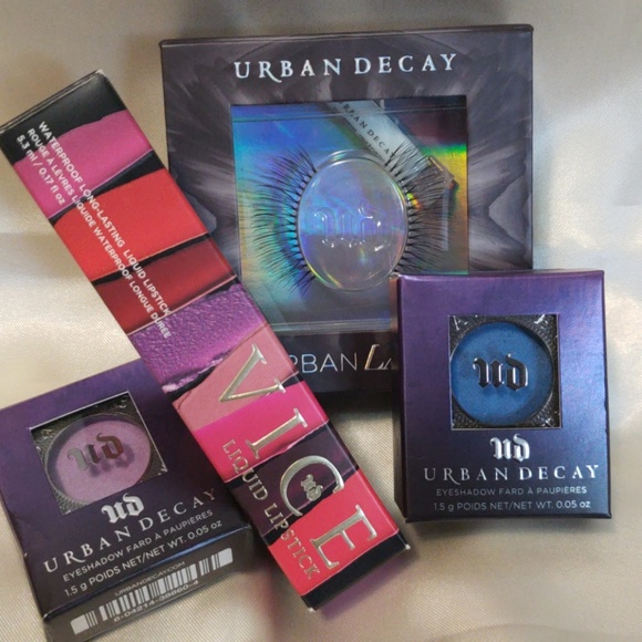 Urban Decay Other - Urban Decay Beauty Bundle
